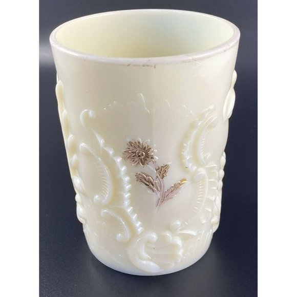 Northwood Glass Custard Louis XV with Gold Gilt Decorated Tumbler - Picture 5 of 6
